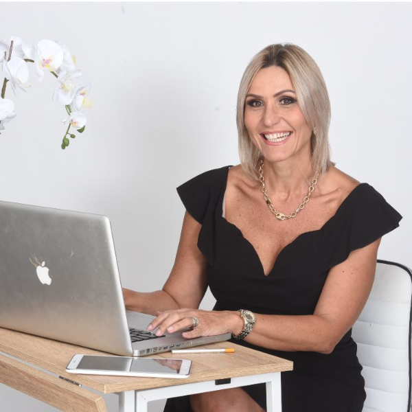 laura rodriguez realtor